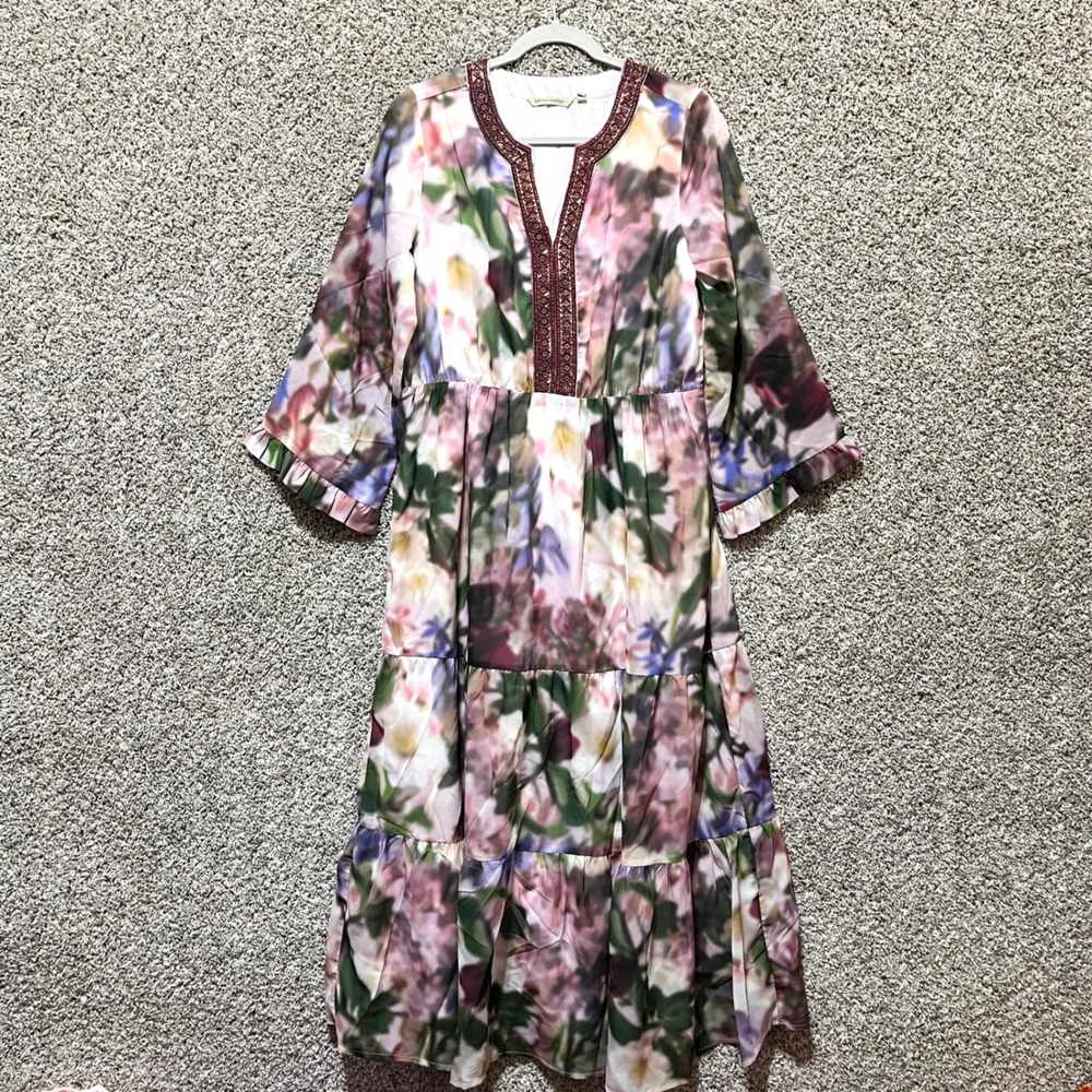 Soft Surroundings Dress Women's M Watercolor Floral Baroque Beaded V-Neck Maxi